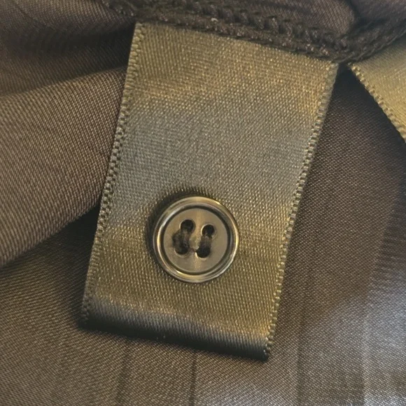 Sanctuary, Split V-Neck, Pleated Sleeve Blouse, Black, VGUC, Women's L - Picture 15 of 16